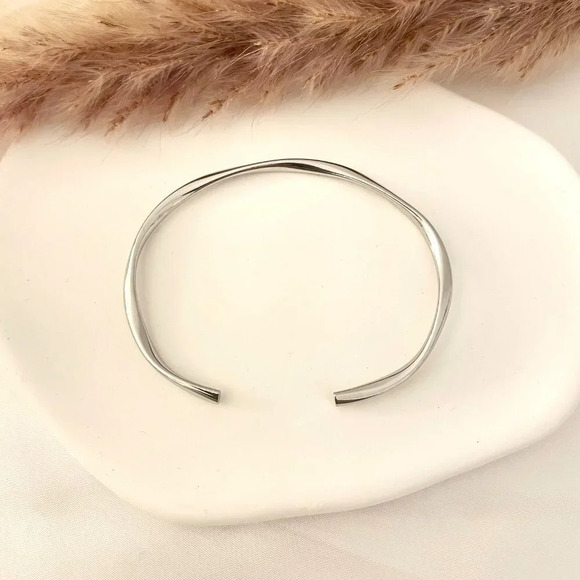 925 Sterling Silver Thin Bangle Bracelet Silver Cuff Bracelet Modern Bracelet - Picture 1 of 4